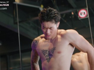 Straight trainer Vincent fucks Tyler Wu in the gym